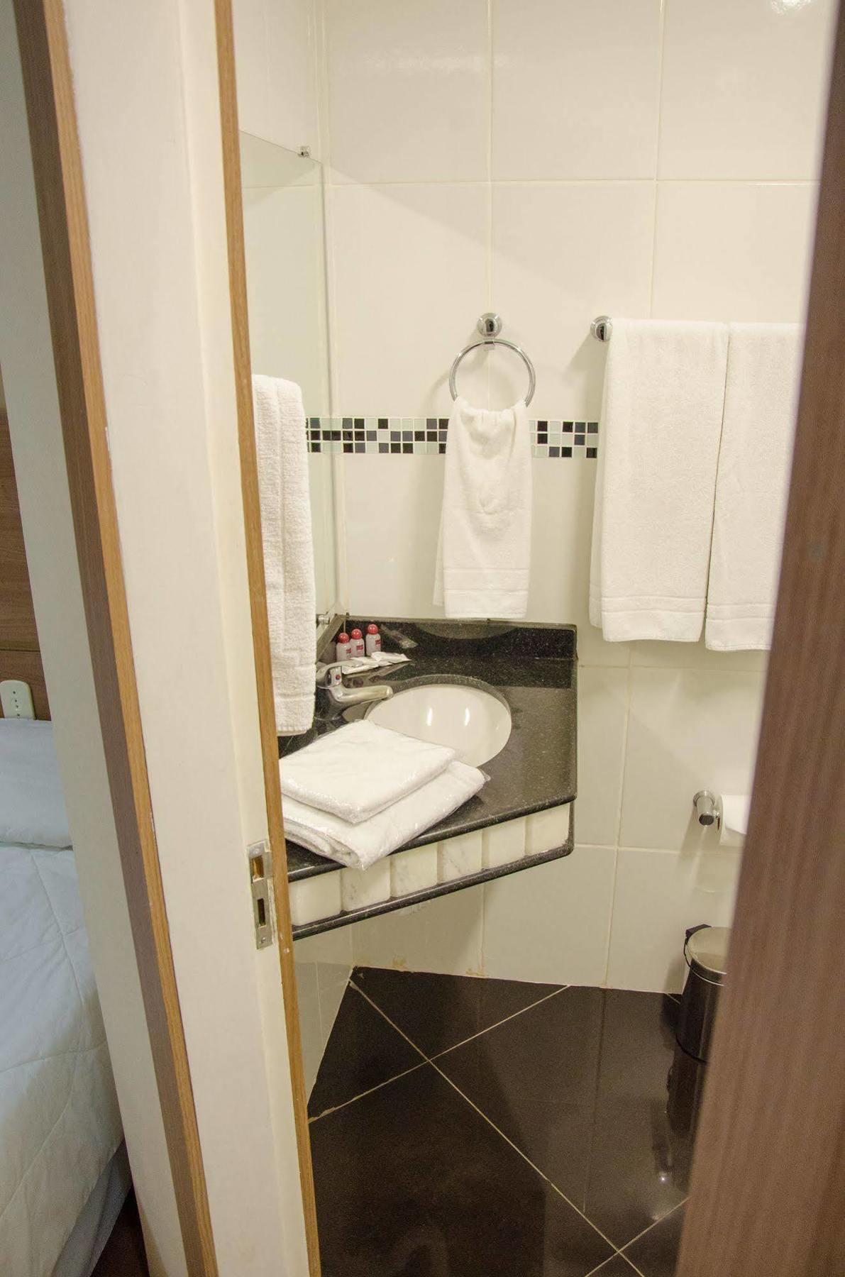 Serra Hotel